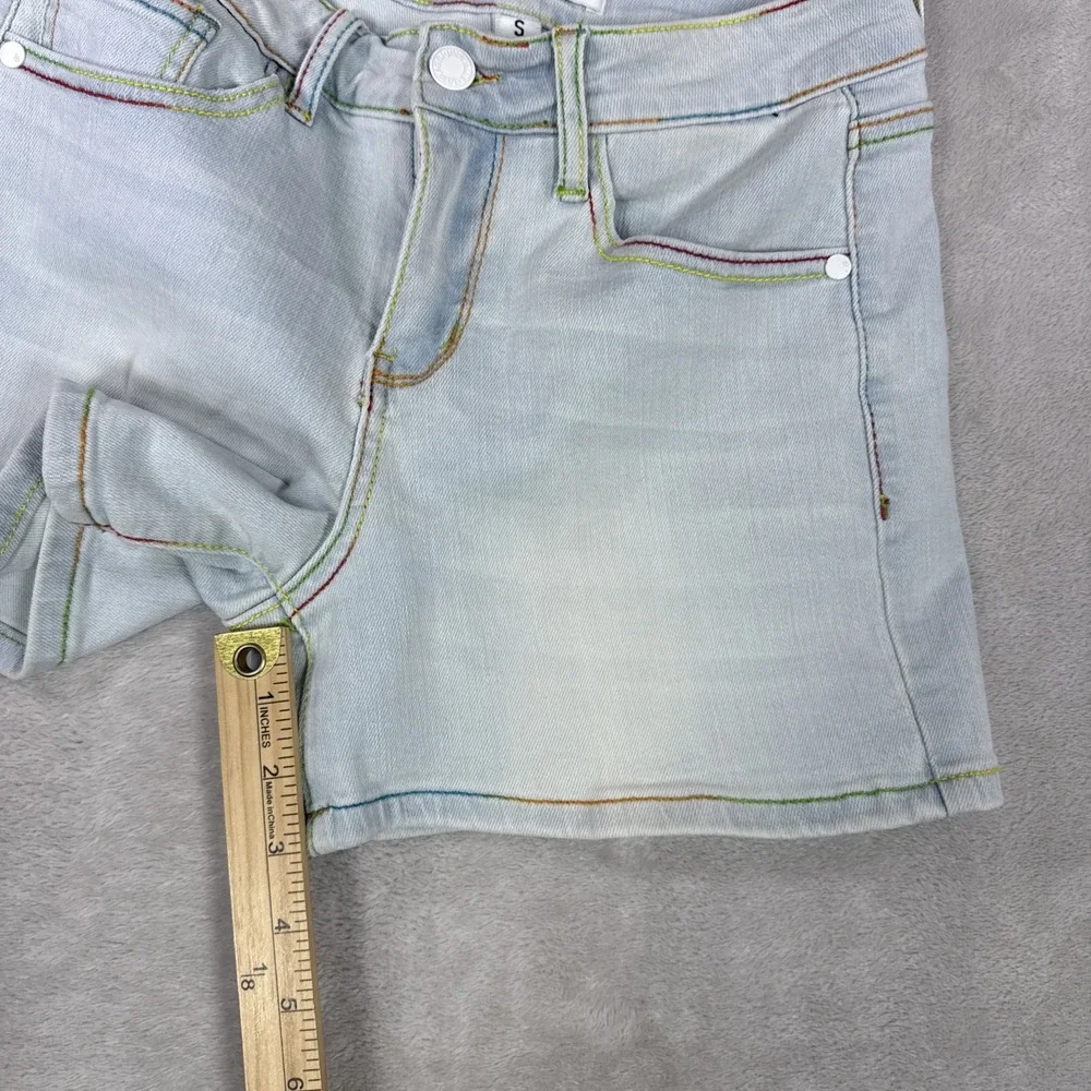 Judy Blue Denim Shorts Light Wash Womens Small Rainbow Stitch